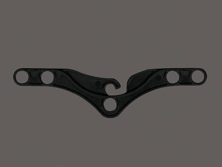 Czarne zakończenie tkaninz systemem Wave(fala) marki Gerster