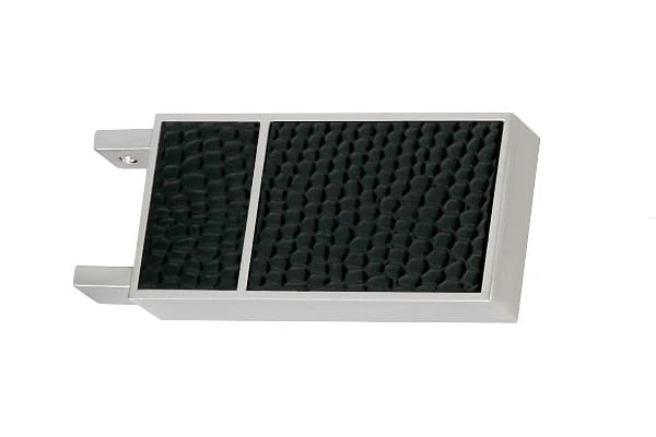 Końcówka BOSS czarna skóra do karniszy square line