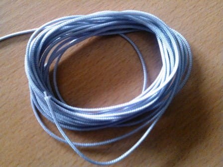 Szary sznurek 1,4 mm do rolet austriackich – trwały, na metry