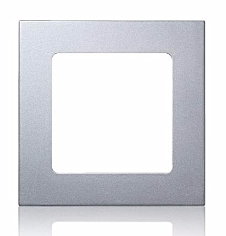 Ramka SMOOVE 80x80 mm SILVER MAT – eleganckie, matowe srebrne wykończenie do nadajnika SMOOVE