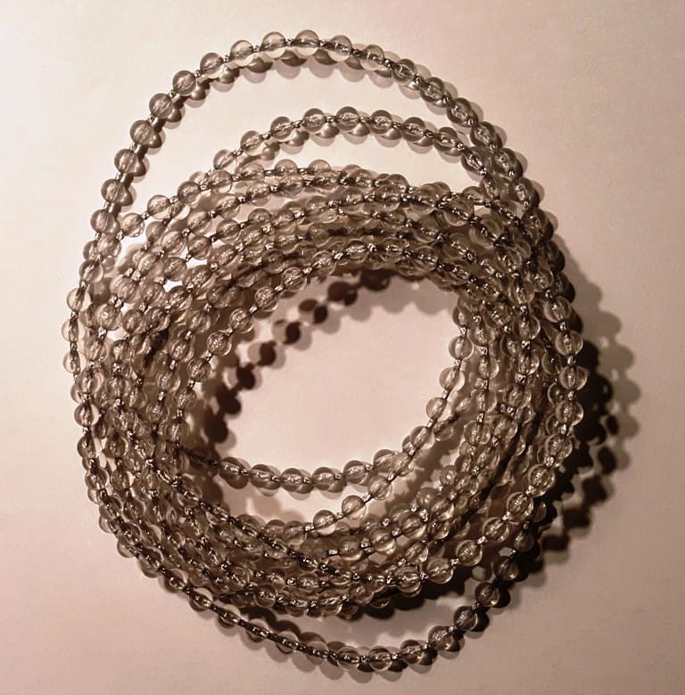 Łańcuszek kulkowy transparentny sznureczek szary